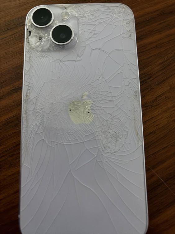 iPhone14（スマホ）の商品画像 - 査定依頼日：2026年9月26日 - 最高査定価格：46,500円