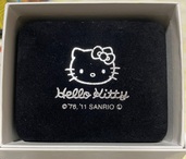 ハローキティ50thアニバーサリー金貨　宝飾純金コインペンダント　（金・貴金属）の商品画像 - 査定依頼日：2025年9月11日 - 最高査定価格：36,000円