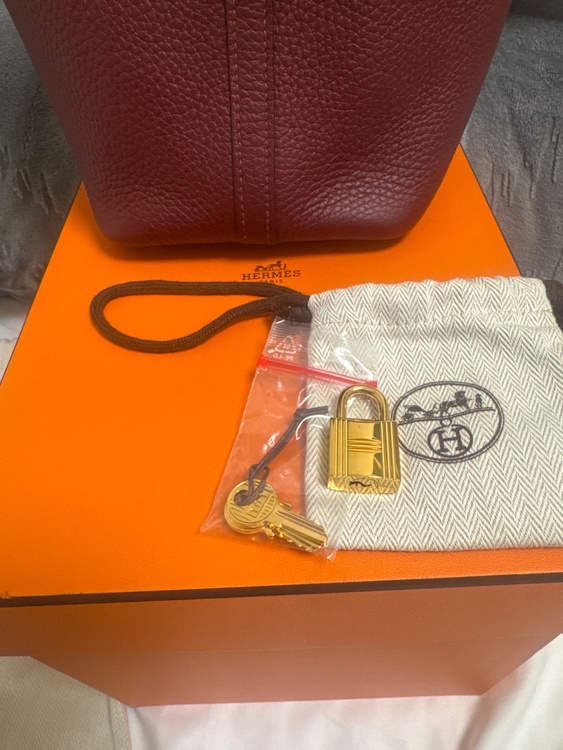 エルメス ピコタン （ブランドバッグ）の商品画像 - 査定依頼日：2026年1月19日 - 最高査定価格：500,000円