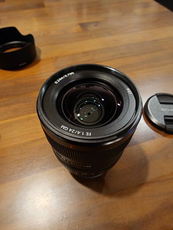 SONY FE 24mm F1.4 GM（カメラ）の商品画像 - 査定依頼日：2025年10月20日 - 最高査定価格：80,000円