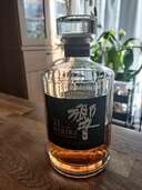 ウイスキー サントリー響 （お酒）の商品画像 - 査定依頼日：2024年12月9日 - 最高査定価格：1,000円