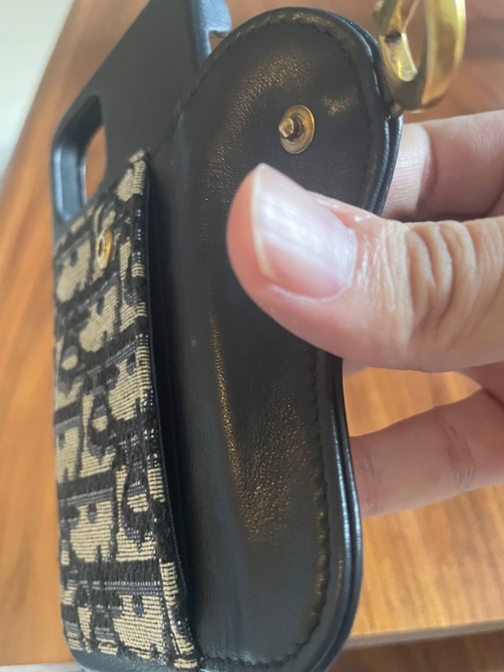 ディオール  （ブランドバッグ）の商品画像 - 査定依頼日：2025年9月15日 - 最高査定価格：10,000円