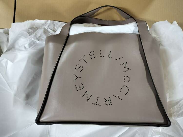 その他 ステラマッカートニー （ブランドバッグ）の商品画像 - 査定依頼日：2025年4月29日 - 最高査定価格：22,000円