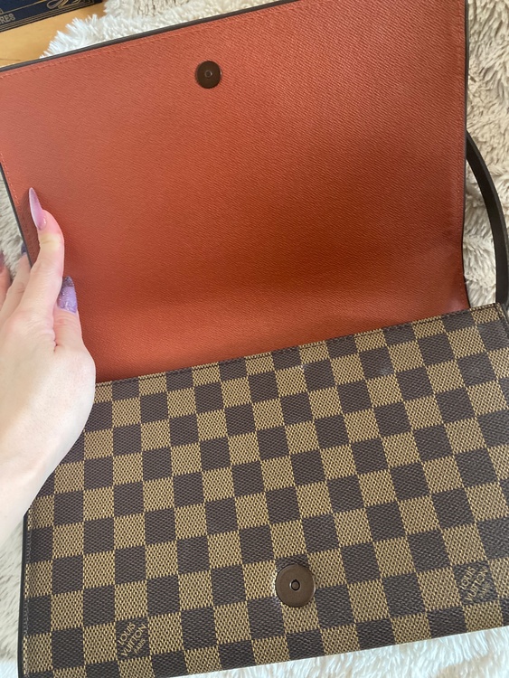 ハンドバッグ（ブランドバッグ）の商品画像 - 査定依頼日：2026年1月29日 - 最高査定価格：80,000円