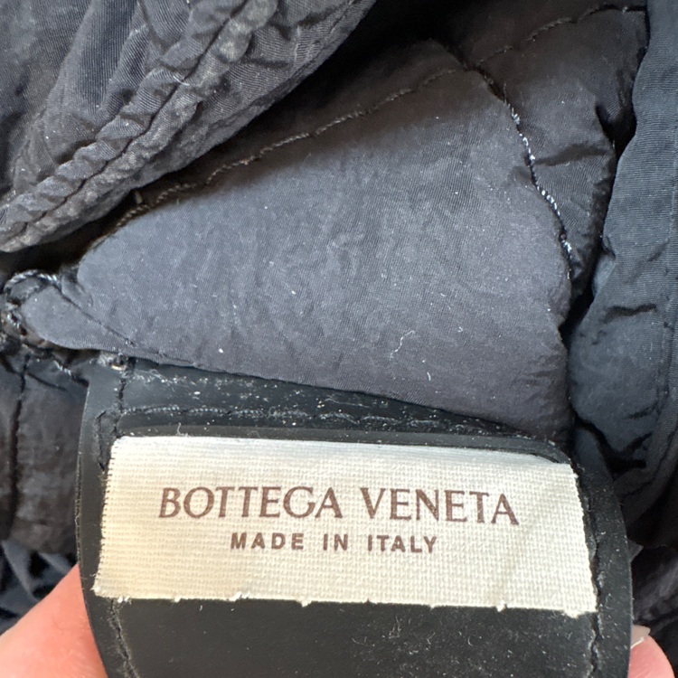 ボッテガ・ヴェネタ  （ブランドバッグ）の商品画像 - 査定依頼日：2025年9月27日 - 最高査定価格：85,000円
