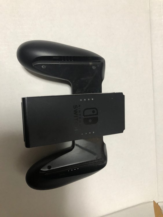 Nintendo Switch（ゲーム機本体・ゲームソフト）の商品画像 - 査定依頼日：2023年5月15日 - 最高査定価格：8,000円