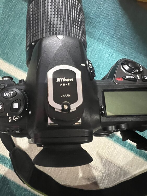 ニコンD2HDボディとニコンレンズ（カメラ）の商品画像 - 査定依頼日：2025年6月2日 - 最高査定価格：13,000円