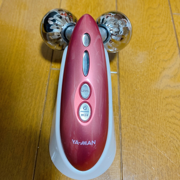 プラチナトルネードEMS（コスメ・美容・健康器具）の商品画像 - 査定依頼日：2020年9月14日