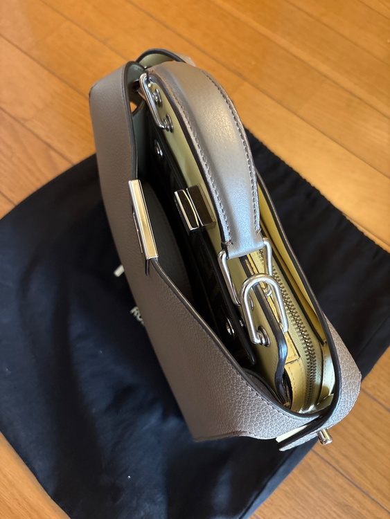 フェンディ（ブランドバッグ）の商品画像 - 査定依頼日：2026年10月6日 - 最高査定価格：250,000円