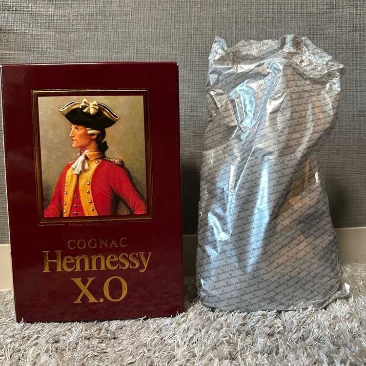 ブランデー ヘネシー （お酒）の商品画像 - 査定依頼日：2025年6月28日 - 最高査定価格：20,000円