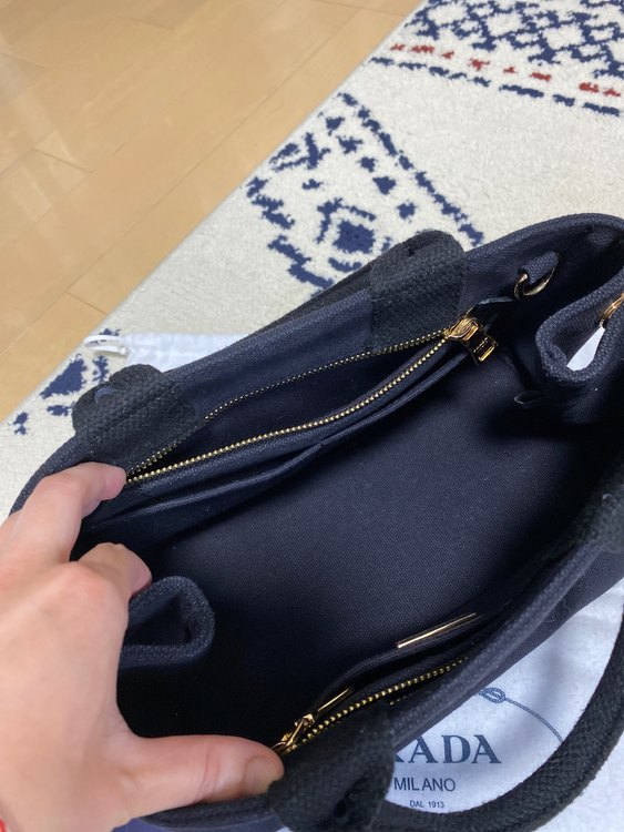 Aia Moana APR 032017（ブランドバッグ）の商品画像 - 査定依頼日：2022年8月31日 - 最高査定価格：28,000円