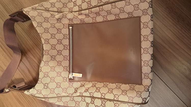 ワンショルダーバッグ（ブランドバッグ）の商品画像 - 査定依頼日：2023年7月20日 - 最高査定価格：30,000円