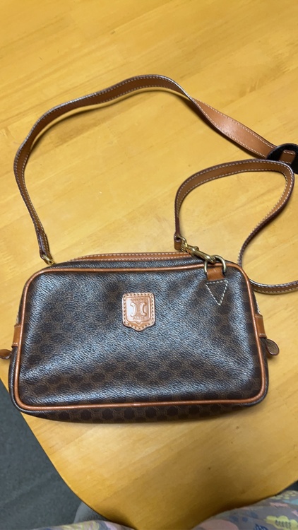 不明（ブランドバッグ）の商品画像 - 査定依頼日：2026年3月5日 - 最高査定価格：7,000円