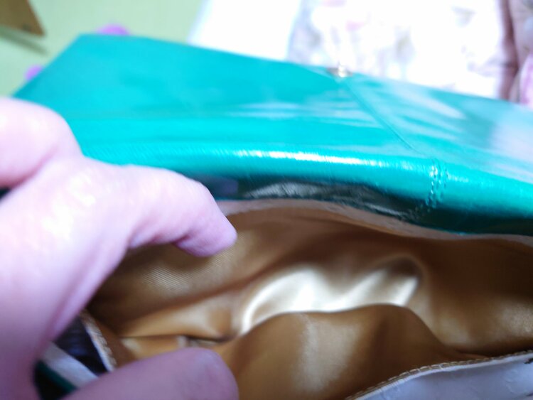 ショルダーバック（ブランドバッグ）の商品画像 - 査定依頼日：2026年4月1日 - 最高査定価格：100,000円