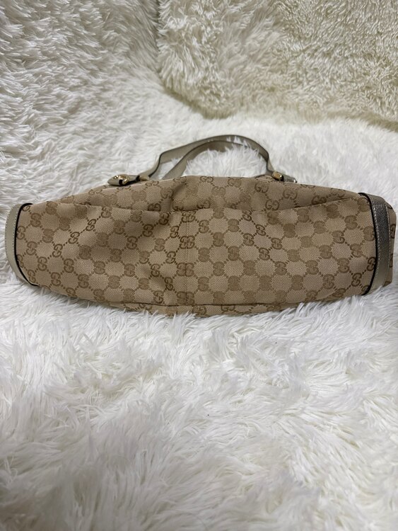 GUCCI アビー　トートバッグ　キャンバス（ブランドバッグ）の商品画像 - 査定依頼日：2025年5月24日 - 最高査定価格：50,000円