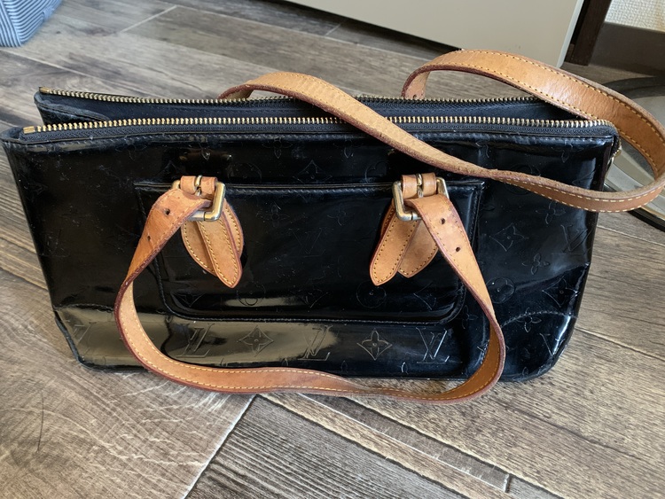 ヴェルニ（ブランドバッグ）の商品画像 - 査定依頼日：2020年10月25日 - 最高査定価格：45,000円