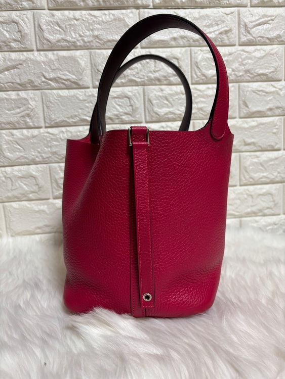 エルメス ピコタンロックエクラＭＭ トリヨンクレマンス/ヴォースイフト フランボ（ブランドバッグ）の商品画像 - 査定依頼日：2025年11月23日 - 最高査定価格：500,000円