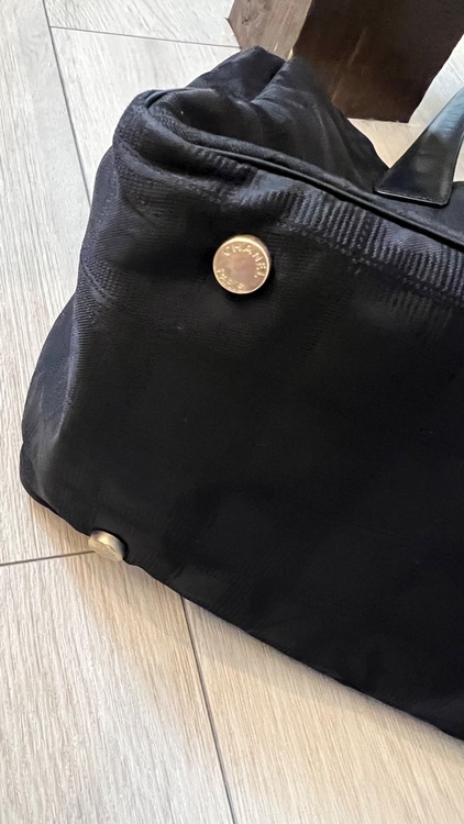 ニュートラベルライン（ブランドバッグ）の商品画像 - 査定依頼日：2025年7月4日 - 最高査定価格：40,000円