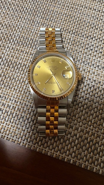 ロレックス デイトジャスト 16233（高級時計）の商品画像 - 査定依頼日：2025年6月10日 - 最高査定価格：900,000円