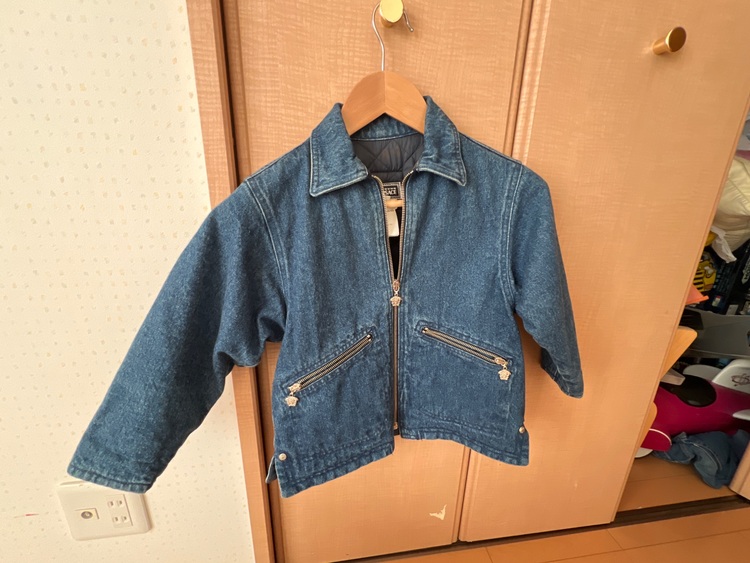 ジャケット（ベビー用品）の商品画像 - 査定依頼日：2025年11月29日 - 最高査定価格：1,000円