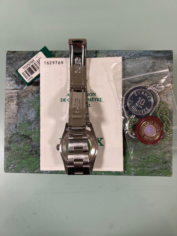 ロレックス パーペチュアルデイト 1520（高級時計）の商品画像 - 査定依頼日：2026年1月9日 - 最高査定価格：500,000円