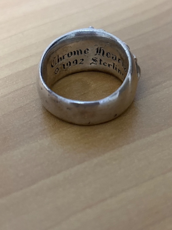 フローラルクロスリング（古着・ファッション）の商品画像 - 査定依頼日：2026年1月28日 - 最高査定価格：161,000円