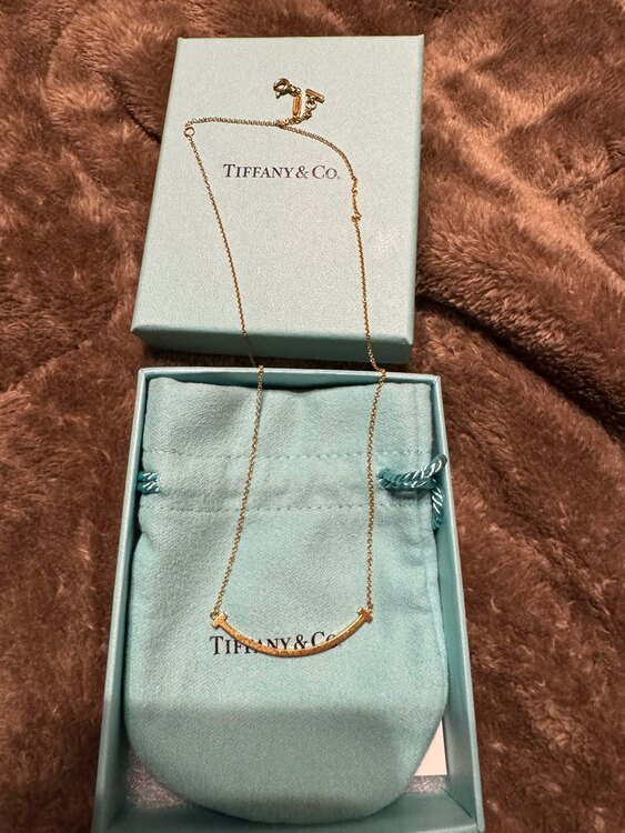 ティファニーTスマイル（金・貴金属）の商品画像 - 査定依頼日：2025年3月21日 - 最高査定価格：50,000円