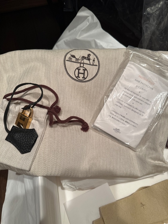 エルメス バーキン （ブランドバッグ）の商品画像 - 査定依頼日：2025年12月10日 - 最高査定価格：3,300,000円