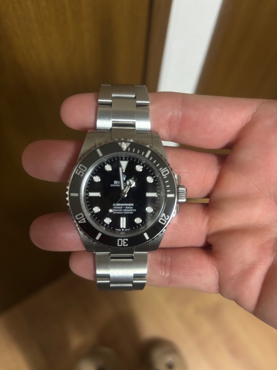 ロレックス サブマリーナー 124060（高級時計）の商品画像 - 査定依頼日：2026年3月10日 - 最高査定価格：1,950,000円