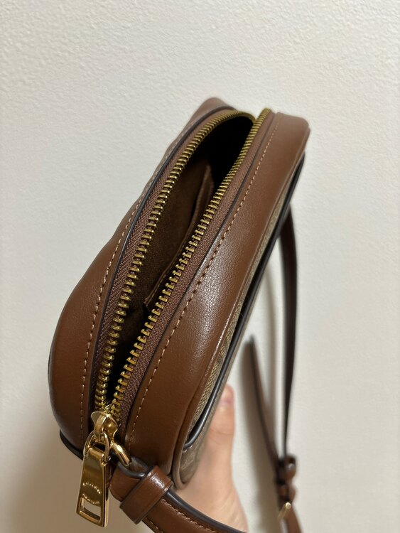 その他 コーチ （ブランドバッグ）の商品画像 - 査定依頼日：2024年12月17日 - 最高査定価格：4,000円