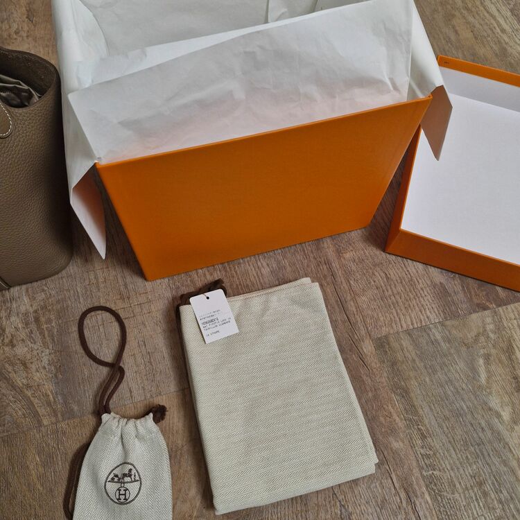 エルメス ピコタン （ブランドバッグ）の商品画像 - 査定依頼日：2025年11月25日 - 最高査定価格：500,000円