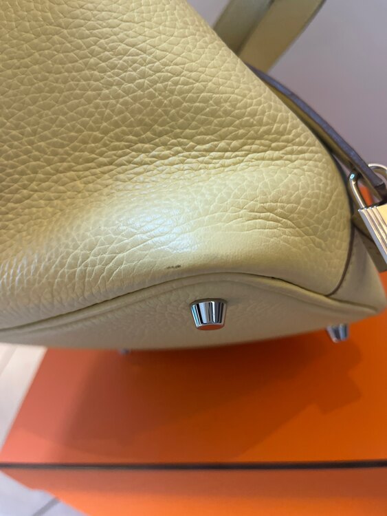 ピコタンpm（ブランドバッグ）の商品画像 - 査定依頼日：2025年3月5日 - 最高査定価格：500,000円