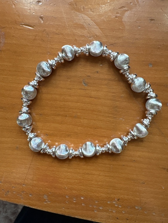 ブレスレット（金・貴金属）の商品画像 - 査定依頼日：2025年12月17日 - 最高査定価格：8,000円