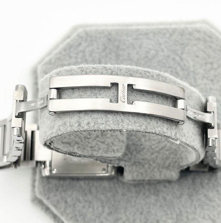 カルティエ タンク W51008Q（高級時計）の商品画像 - 査定依頼日：2025年4月26日 - 最高査定価格：275,000円