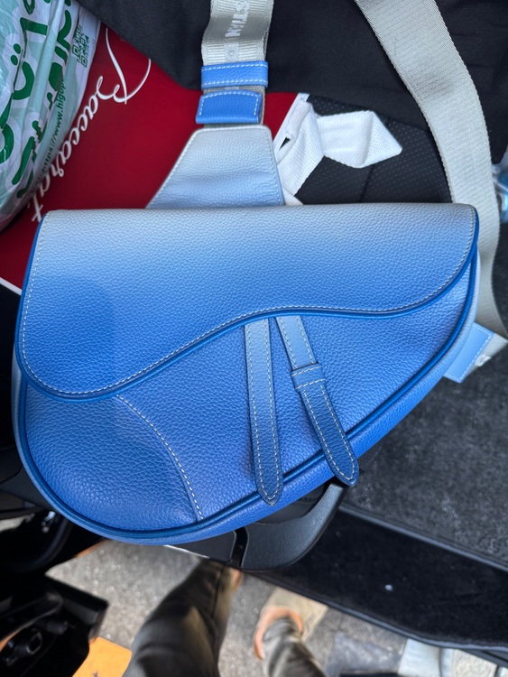 ディオール  （ブランドバッグ）の商品画像 - 査定依頼日：2025年9月24日 - 最高査定価格：140,000円