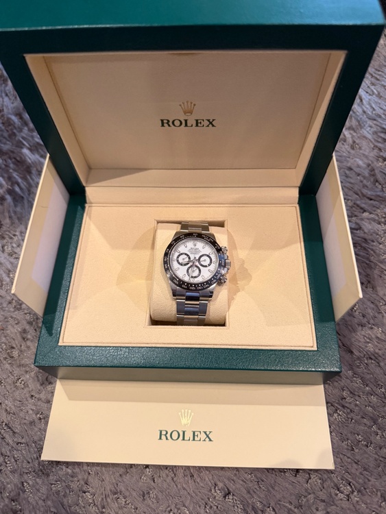 ssデイトナ白（高級時計）の商品画像 - 査定依頼日：2026年2月8日 - 最高査定価格：4,820,000円