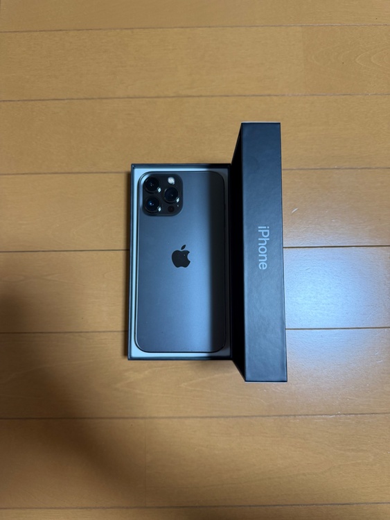 iPhone 13 Pro Max 128GB au（スマホ）の商品画像 - 査定依頼日：2026年3月17日 - 最高査定価格：59,000円