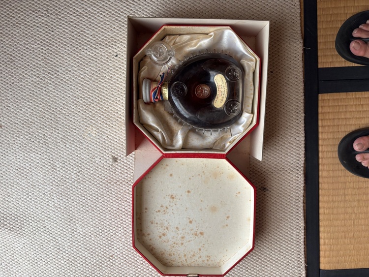 ブランデー レミーマルタン （お酒）の商品画像 - 査定依頼日：2025年8月25日 - 最高査定価格：110,000円