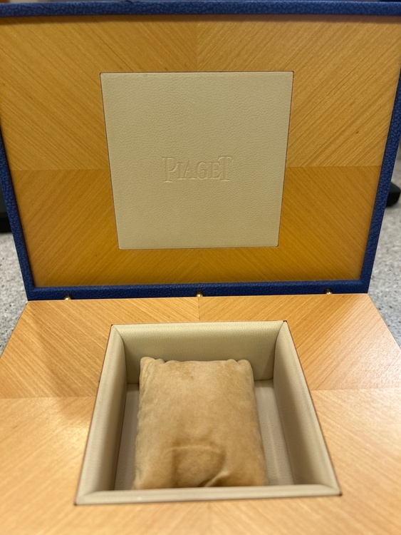 ピアジェ トラディション（高級時計）の商品画像 - 査定依頼日：2026年2月15日 - 最高査定価格：3,000,000円