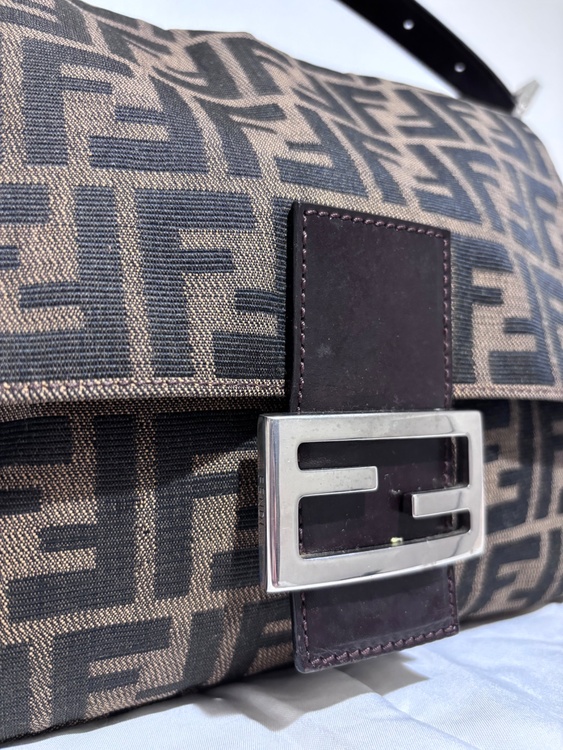 ズッカ柄マンマバゲット（ブランドバッグ）の商品画像 - 査定依頼日：2026年4月2日 - 最高査定価格：130,000円