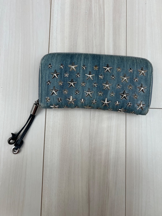 ジミーチュウ  （ブランドバッグ）の商品画像 - 査定依頼日：2025年9月20日 - 最高査定価格：3,000円