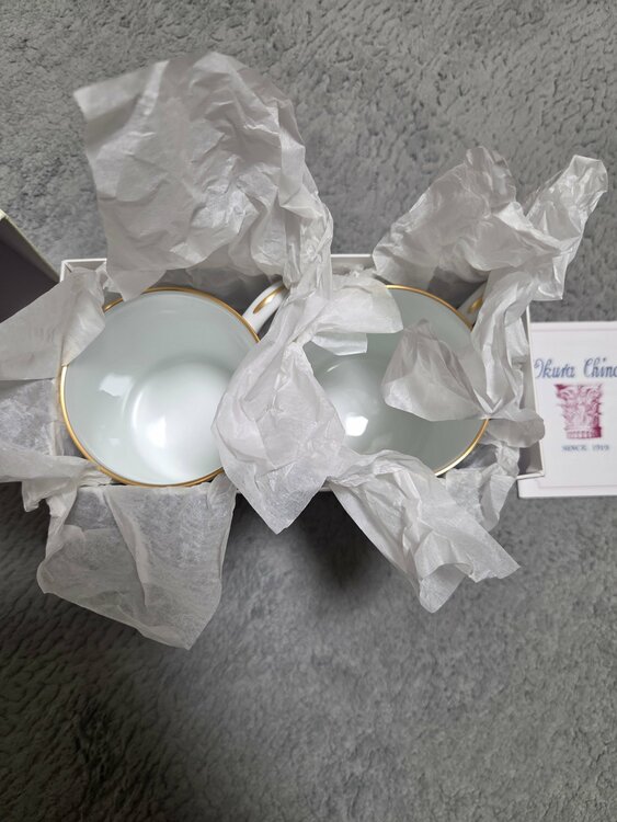 大倉陶園ブルーローズ8211/107cr（美術品・骨董品）の商品画像 - 査定依頼日：2026年4月4日 - 最高査定価格：5,000円