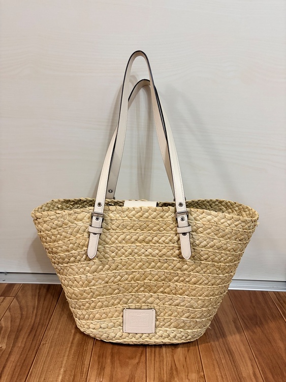 その他 コーチ （ブランドバッグ）の商品画像 - 査定依頼日：2025年12月16日 - 最高査定価格：4,000円