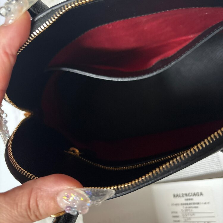 ビルトップ（ブランドバッグ）の商品画像 - 査定依頼日：2025年5月16日 - 最高査定価格：100,000円