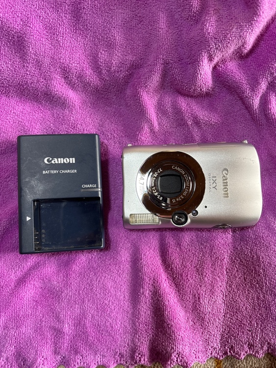 Canon IXY DIGITAL（カメラ）の商品画像 - 査定依頼日：2026年9月27日 - 最高査定価格：8,100円