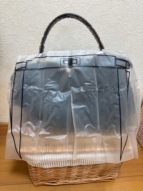 ピーカブー セレリア（ブランドバッグ）の商品画像 - 査定依頼日：2026年3月12日 - 最高査定価格：180,000円