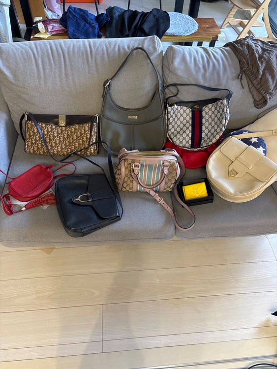 GUCCI ミニボストン269876 525040（ブランドバッグ）の商品画像 - 査定依頼日：2026年10月8日 - 最高査定価格：181,000円