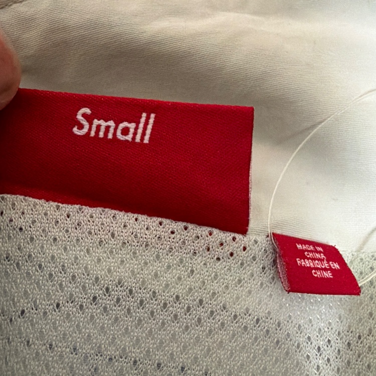 Supreme S Logo Track Jacket Light（古着・ファッション）の商品画像 - 査定依頼日：2026年1月25日 - 最高査定価格：9,000円