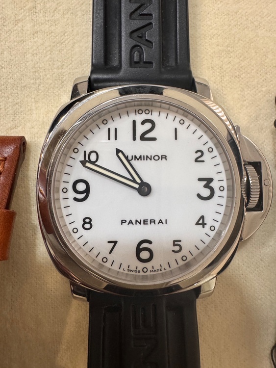 パネライ ルミノール PAM0001（高級時計）の商品画像 - 査定依頼日：2026年5月17日 - 最高査定価格：550,000円