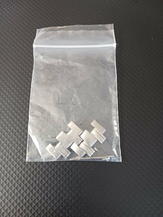 シーマスタープロフェッショナル（高級時計）の商品画像 - 査定依頼日：2026年1月18日 - 最高査定価格：300,000円